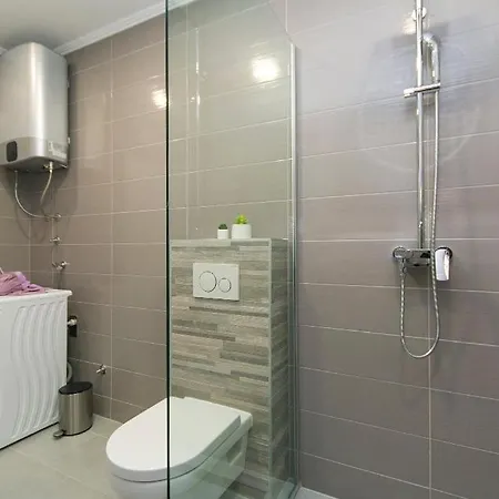Apartment 13 Luxury