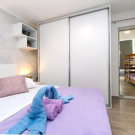 Apartment 13 Luxury Brela