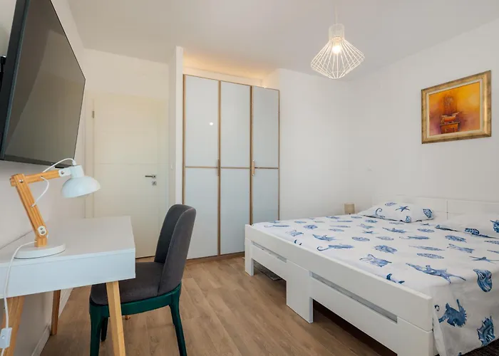 Luxury Near The *